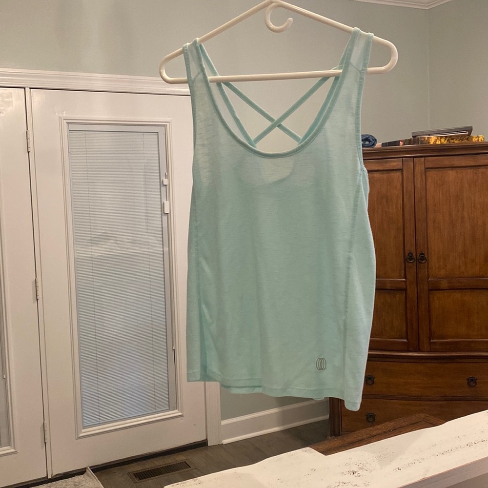 Calia tank medium